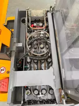 Apilador eléctrico 2018  Jungheinrich EJD 220 Baujahr 2018 Stunden 4309 HH 2,1M (6)