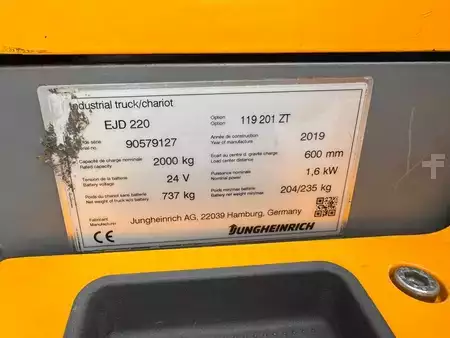 Apilador eléctrico 2019  Jungheinrich EJD 220 Baujahr 2019 Stunden 3539 HH 2,1M (4)