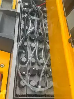 Ledstaplare gå 2019  Jungheinrich EJD 118 Baujahr 2019 Stunden 2002 HH 2010 (9)