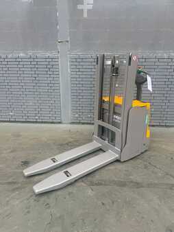 Hochhubwagen 2019  Jungheinrich EJD 120 Baujahr 2019 Stunden 3186 HH 2010 (1)