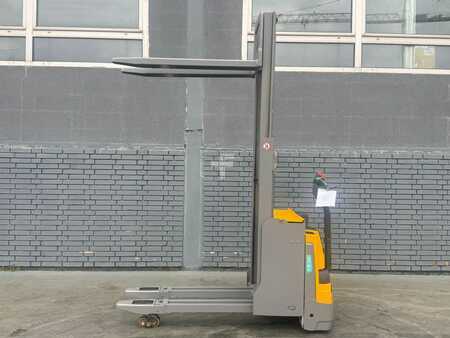 Hochhubwagen 2019  Jungheinrich EJD 120 Baujahr 2019 Stunden 3186 HH 2010 (2)