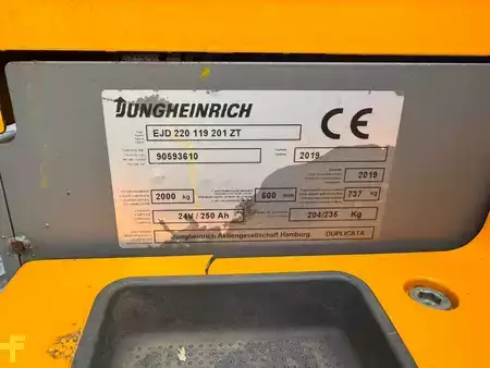 Apilador eléctrico 2019  Jungheinrich EJD 220 Baujahr 2019 Stunden 4275 HH 2,1M (5)