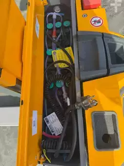 Stapelaars 2020  Jungheinrich EMD 118 Baujahr 2020 Stunden 910 Akku 2026 (10)