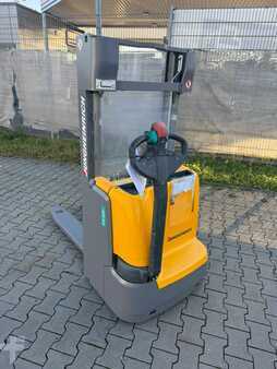 Apilador eléctrico 2020  Jungheinrich EJC 110 Baujahr 2020 HH 2,5M / Akku 2025 (3)