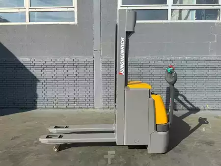 Stapelaars 2020  Jungheinrich EJC 112z Baujahr 2020 Hubhöhe 2900 Akku 2024 (3)