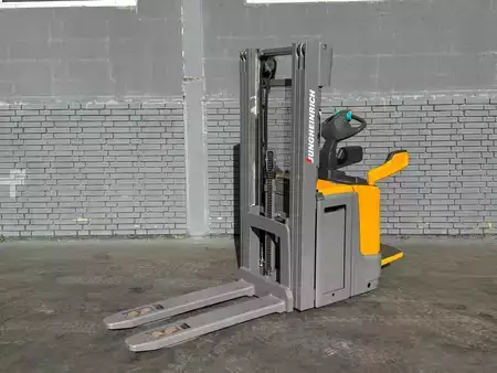 Stoccatori 2020  Jungheinrich ERC 220z Baujahr 2020 / HH 3,75M/ 2000kg TOP ZUSTAND (1)