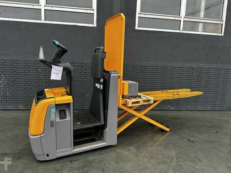 Horizontal-Kommissionierer 2020 Jungheinrich ECE 320 HP Baujahr 2020 / Stunden 1421 (1)