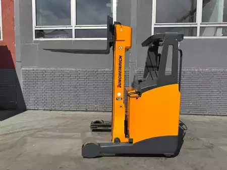Reach Trucks 2011  Jungheinrich ETV 114 Baujahr 2011 / Stunden 5234 /HH 5,3M (3)