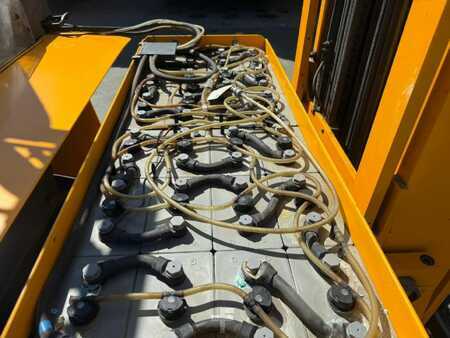 Skyvemast 2012  Jungheinrich ETV 325 Baujahr 2012 / HH 8420 Akku 2012 (8)