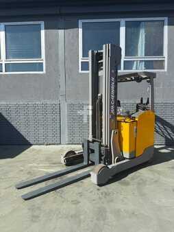 Skyvemast 2015  Jungheinrich ETV 325 Baujahr 2015 / HH 6200 Akku 2025 Neu (1)