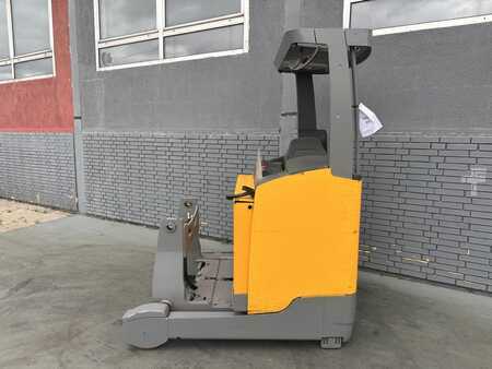 Schubmaststapler 2016  Jungheinrich ETV 214 Baujahr 2016 / Stunden 17424/ HH 9,20M (2)
