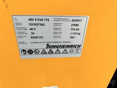 Retráctil 2017  Jungheinrich ETV 216 Baujahr 2017 / Stunden 4859 HH 5240 Akku 2017 (9)