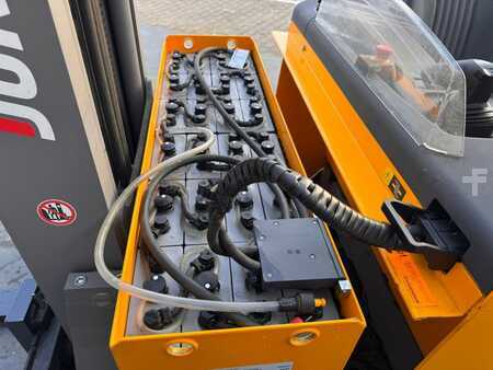 Skjutstativtruck 2017  Jungheinrich ETV 216 Baujahr 2017 / HH 8,42M /Akku 2023 (9)