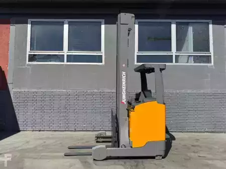 Schubmaststapler 2017  Jungheinrich ETV 214 Baujahr 2017 / Stunden 5125/ HH 8720 (2)