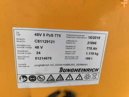 Reach Trucks 2019  Jungheinrich ETV 320 Baujahr 2019 / HH 10,70M / Akku 2019 / (8)