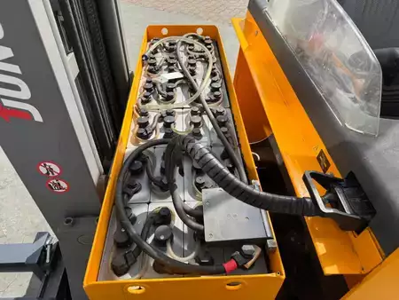 Carrelli retrattili 2020  Jungheinrich ETV 214 Baujahr 2020 / Stunden 8389 HH 6800 (9)