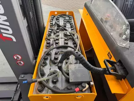 Carrelli retrattili 2020  Jungheinrich ETV 214 Baujahr 2020 / Stunden 7316 HH 6800 (9)