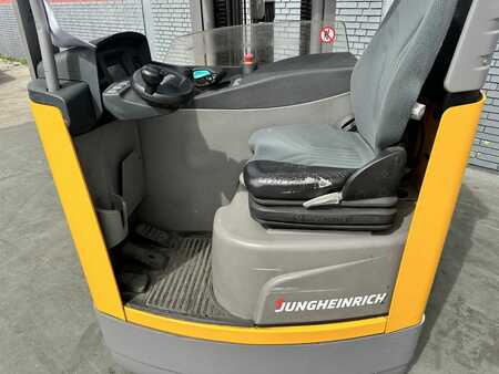 Chariot à mât rétractable 2020  Jungheinrich ETV 320 Baujahr 2020 / HH 5,0M / Akku 2020  (5)