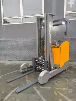 Työntömastotrukki 2022  Jungheinrich ETV 320 Baujahr 2022 / HH 5,0M / Akku 2022 / IZVG (1)