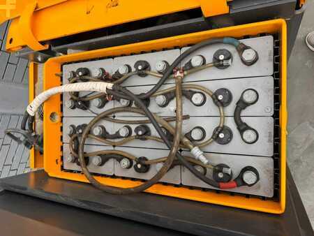 Vertikální vychystávací vozík 2015  Jungheinrich EKS 110 Baujahr 2014 / HH 1800 / Stunden 5284 (7)