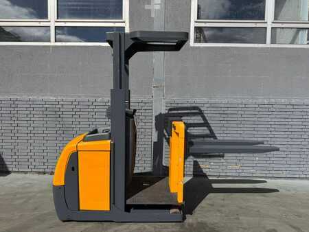 Vertikální vychystávací vozík 2015  Jungheinrich EKS 110 Baujahr 2015 / HH 1800 / Stunden 5135 (1)