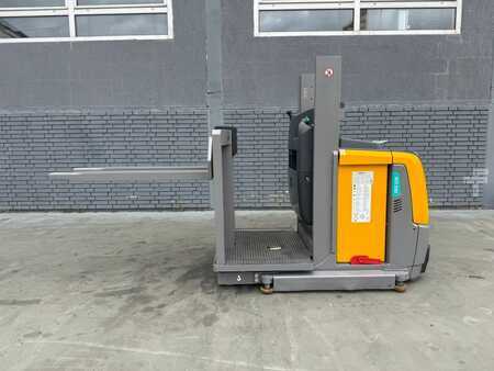 Vertikální vychystávací vozík 2016  Jungheinrich EKS 110 Baujahr 2016 / HH 1800 / Stunden 779 (2)