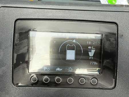 Vertikální vychystávací vozík 2016  Jungheinrich EKS 110 Baujahr 2016 / HH 1800 / Stunden 779 (4)