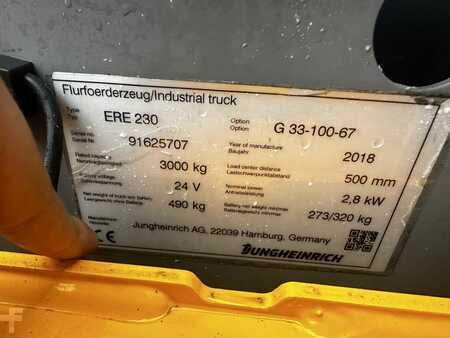 Horizontální vychystávací vozík 2018  Jungheinrich ERE 230 Baujahr 2018 / Breitspur  / Hubkraft 3000kg (4)
