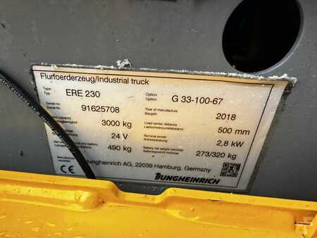 Horizontální vychystávací vozík 2018  Jungheinrich ERE 230 Baujahr 2018 / Breitspur  / Hubkraft 3000kg (5)