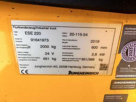 Commissionatore orizzontale 2019  Jungheinrich ESE 220 Baujahr 2019 Stunden 897 2x vorhanden (6)