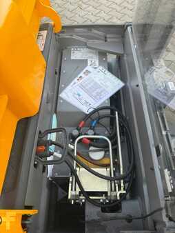 Gerbeurs 2021  Jungheinrich ERC 216 Baujahr 2021Stunden 1769 Akku Bj 2021 (8)