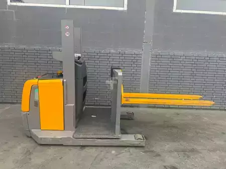 Verticale orderpickers 2021  Jungheinrich EKS 110 Baujahr 2021 / HH 1550 / Stunden 1053 (3)