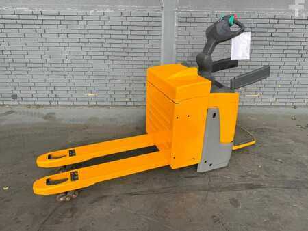 Horizontális komissiózó 2016  Jungheinrich ERE 120 Baujahr 2016/ Akku 2021/ Top Zustand (3)