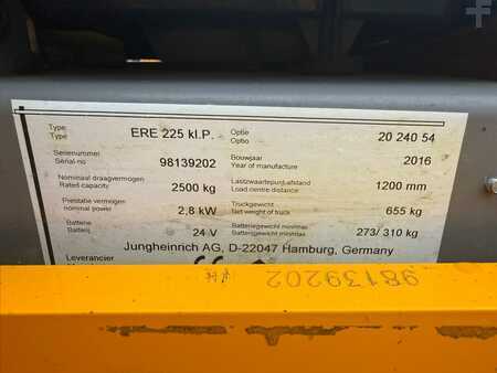 Plocktruckar horizontal 2016  Jungheinrich ERE 225 Baujahr 2016 Akku 2020 Gabellänge 2400 (5)