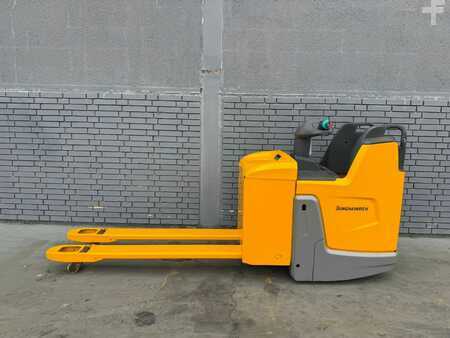 Nízkozdvižný vozík 2017  Jungheinrich ERE 125 Baujahr 2017 Akku 2017 Gabellänge 1600 (2)