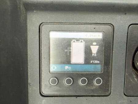 Plocktruckar horizontal 2017  Jungheinrich ERE 225 Baujahr 2017 Akku 2021 Gabellänge 2400 (4)