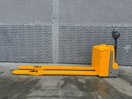 Lavansiirtovaunu 2018  Jungheinrich EJE 225 Baujahr 2018/ Stunden 1378 Akku 2023 (3)