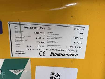 Horisontal ordreplukker 2018  Jungheinrich ERE 225 Baujahr 2018 Akku 2019 Stunden 6048 (7)