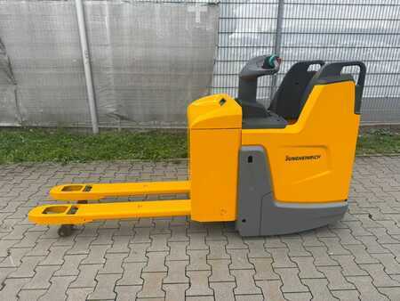 Nízkozdvižný vozík 2018  Jungheinrich ERE 125 Baujahr 2018 Akku 2018 Gabellänge 1150 (2)