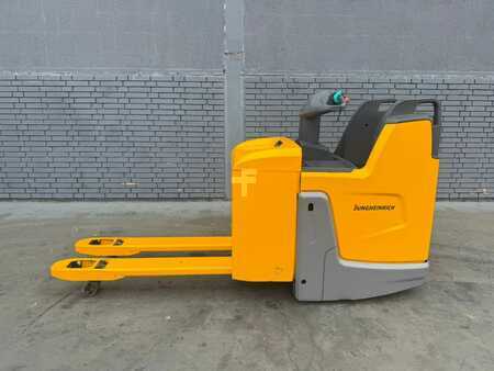 Nízkozdvižný vozík 2019  Jungheinrich ERE 125 Baujahr 2019 Akku 2019 Gabellänge 1150 (2)