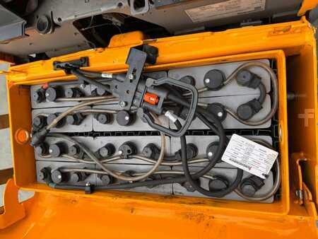 Elektromos emelőkocsik 2021  Jungheinrich ERE 120 Baujahr 2021/ Stunden 4413/ EPS Lenkung (3)