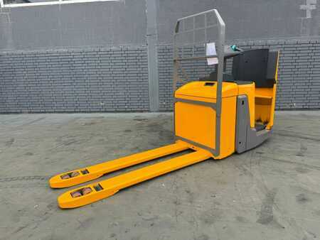 Nízkozdvižný vozík 2022  Jungheinrich ERE 125 Baujahr 2022 Akku 2022 Gabellänge 1600 (1)