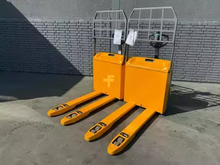 Electric Pallet Trucks 2023  Jungheinrich EJE 114 Baujahr 2023/ Nur 506 Stunden  / TOP ZUSTAND / Doppelstock (2)