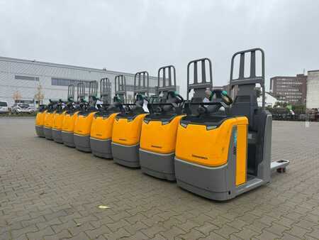 Horizontal-Kommissionierer 2019 Jungheinrich ECE 220 Baujahr 2019/ / Forks 1,15M /1 X Vorhanden (1)