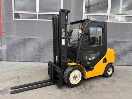 Carretilla elevadora diésel 2021  Yale GDP 30 UX Baujahr 2021 /Stunden 487/ Kabine/Duplex (3)