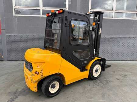 Carretilla elevadora diésel 2021  Yale GDP 30 UX Baujahr 2021 /Stunden 487/ Kabine/Duplex (6)