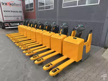 Horisontal ordreplukker 2017  Jungheinrich ERE 120 Baujahr 2017/ 20 x Vorhanden / Aktion Preis ! (1)