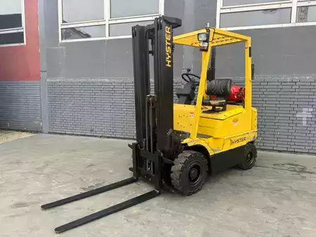 LPG Forklifts 1999  Hyster H 1.50XM Baujahr 1999 / Stunden 3001/ HH 4800 (1)