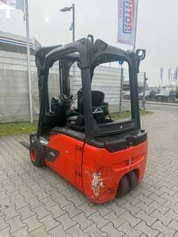 El truck - 3 hjulet 2017  Linde E18 Baujahr 2017 / Stunden 4582 HH 4600 (3)