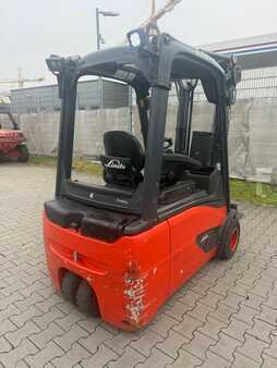 El truck - 3 hjulet 2017  Linde E18 Baujahr 2017 / Stunden 4582 HH 4600 (4)